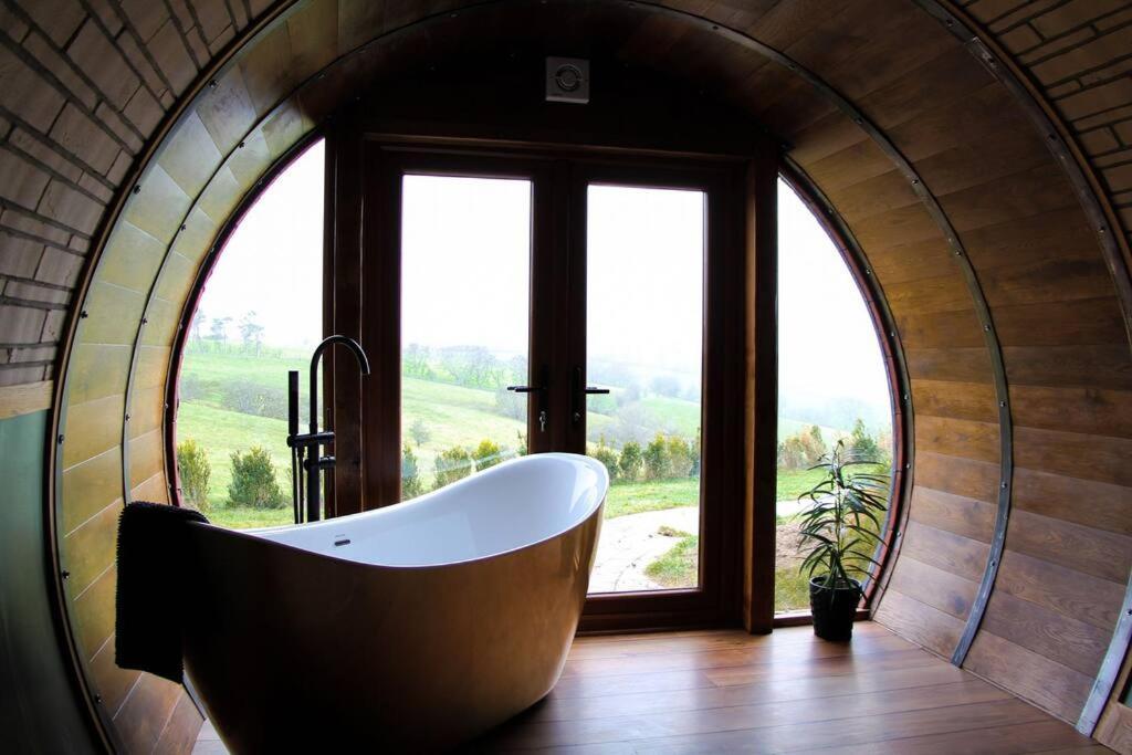 Hedgehogs View Lägenhet Rhayader Exteriör bild